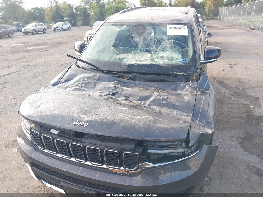 2023 JEEP GRAND CHEROKEE L auction photo 6
