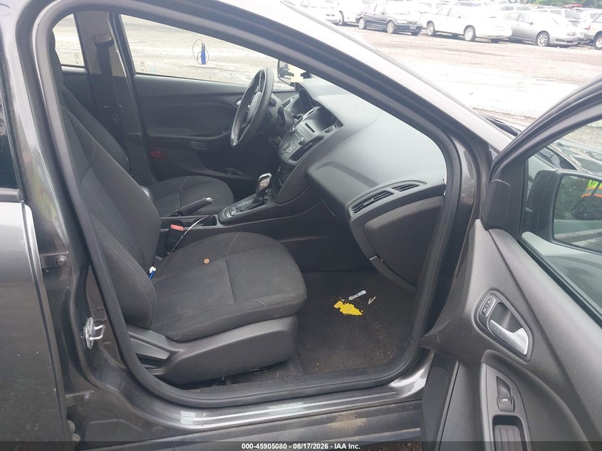 FORD FOCUS 2015 VIN 1FADP3F25FL345819