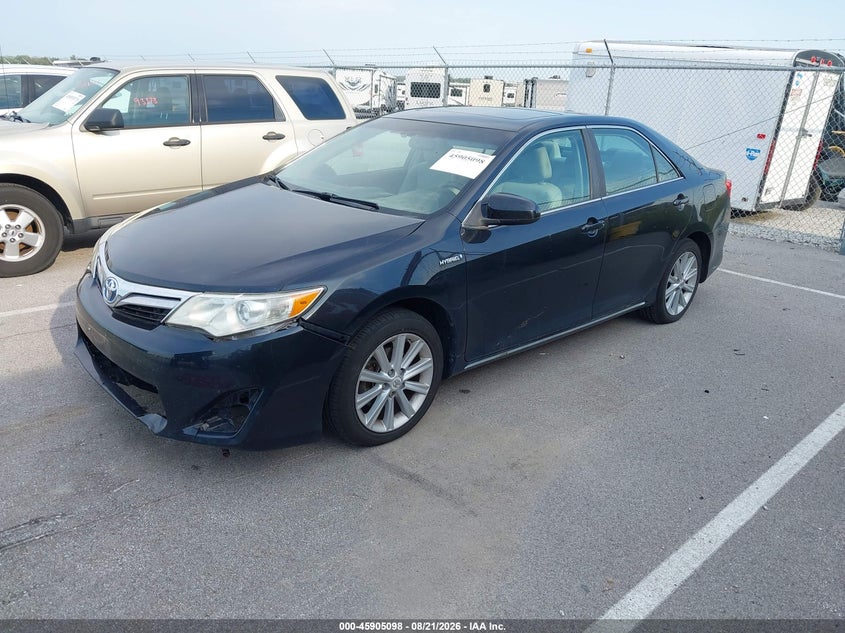2012 TOYOTA CAMRY HYBRID auction photo 2