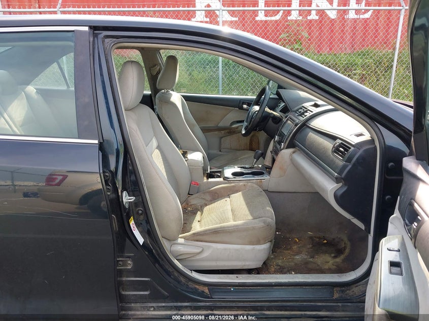 2012 TOYOTA CAMRY HYBRID auction photo 5
