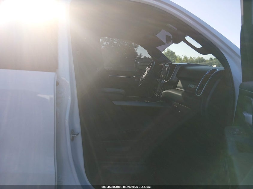 2024 RAM 1500 auction photo 5