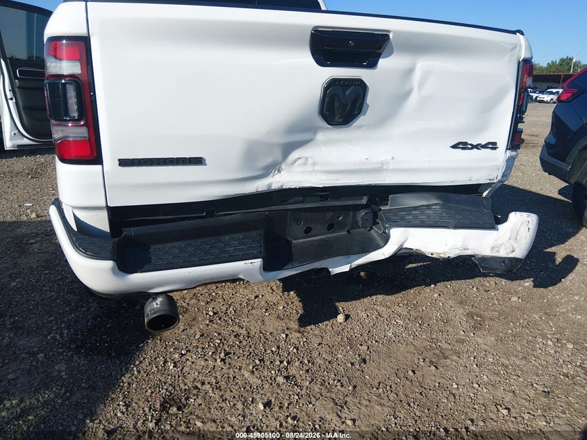 2024 RAM 1500 auction photo 6