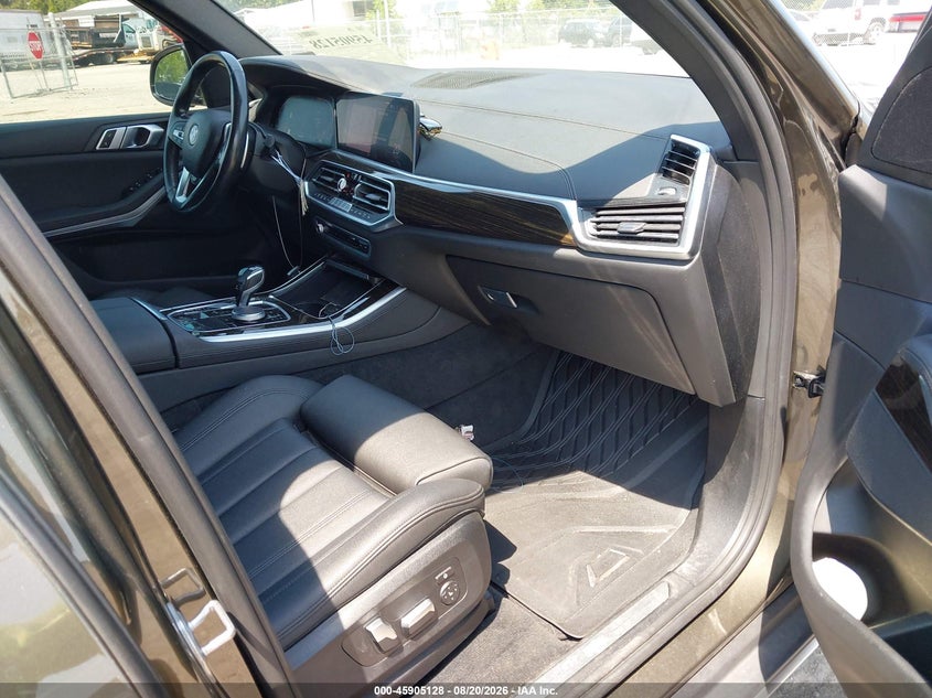 BMW X5 2020 VIN 5UXCR6C01L9B51450