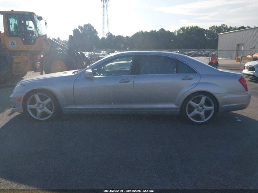 MERCEDES-BENZ S 550 2013 VIN WDDNG7DBXDA505507