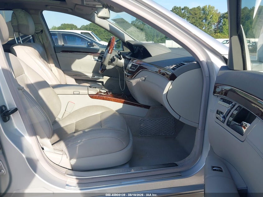 2013 MERCEDES-BENZ S 550 auction photo 5