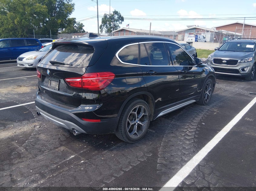 2018 BMW X1 auction photo 4
