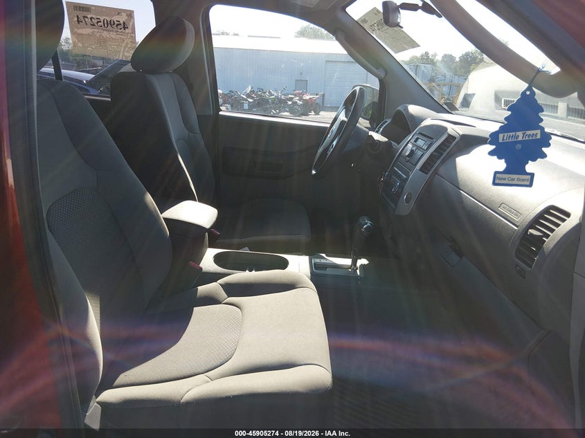 2011 NISSAN XTERRA auction photo 5