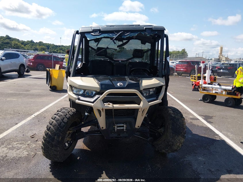 2025 CAN-AM DEFENDER