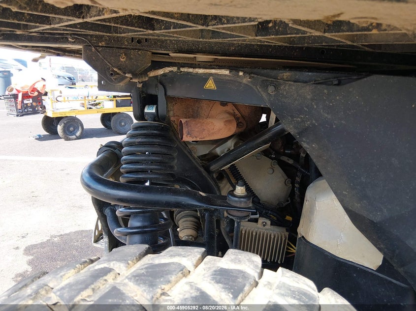 CAN-AM DEFENDER 2025