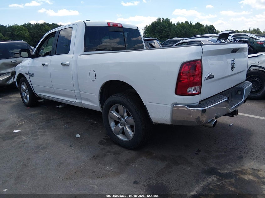 2015 RAM 1500 auction photo 3