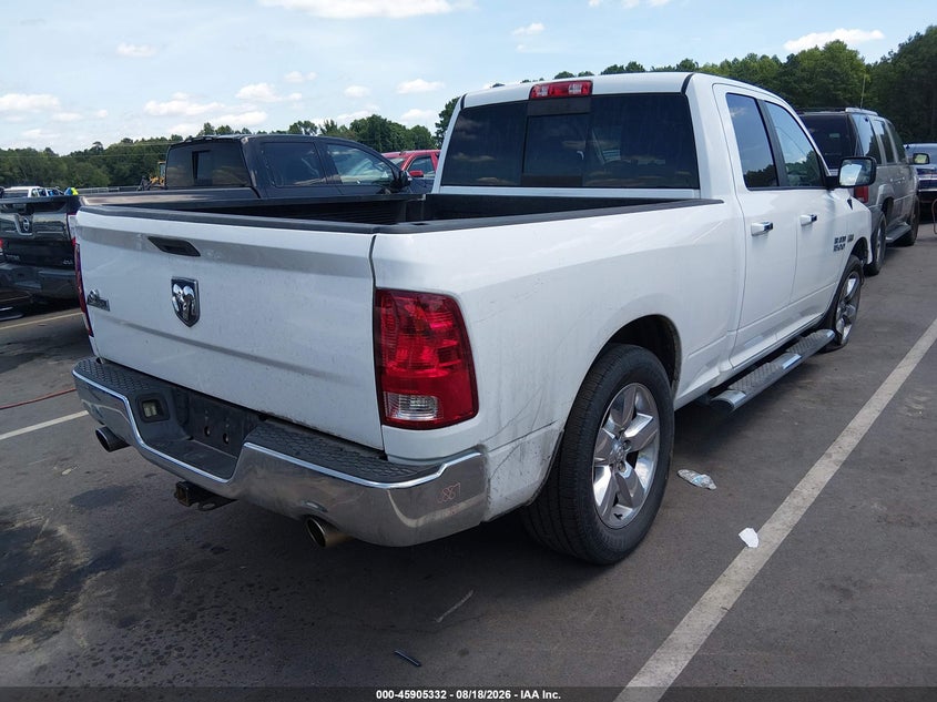 2015 RAM 1500 auction photo 4