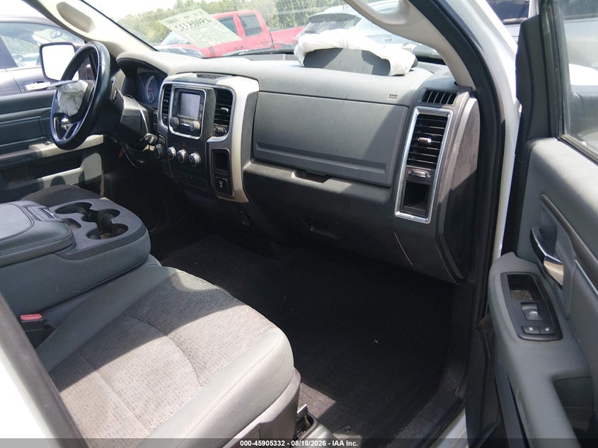 2015 RAM 1500 auction photo 5