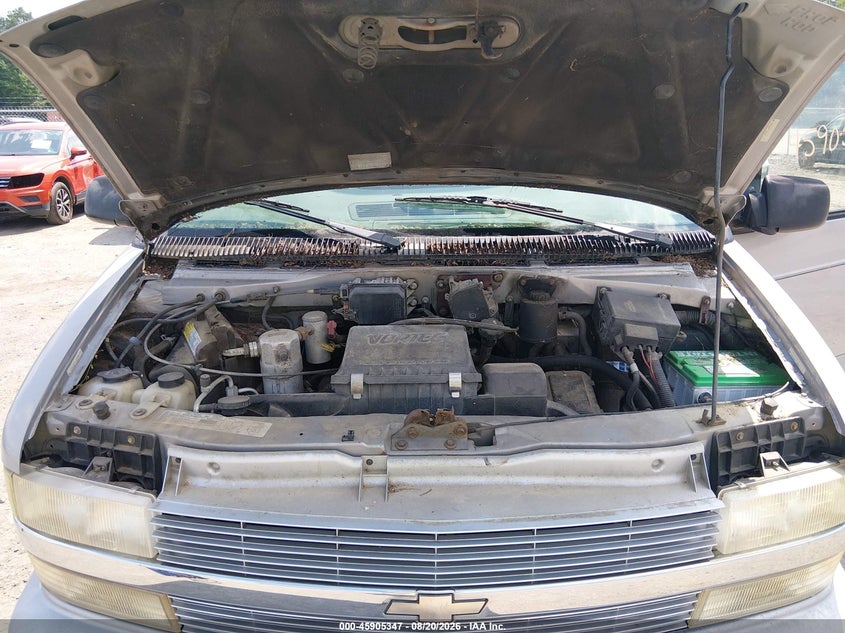 CHEVROLET ASTRO 2000 VIN 1GNDM19W4YB119633