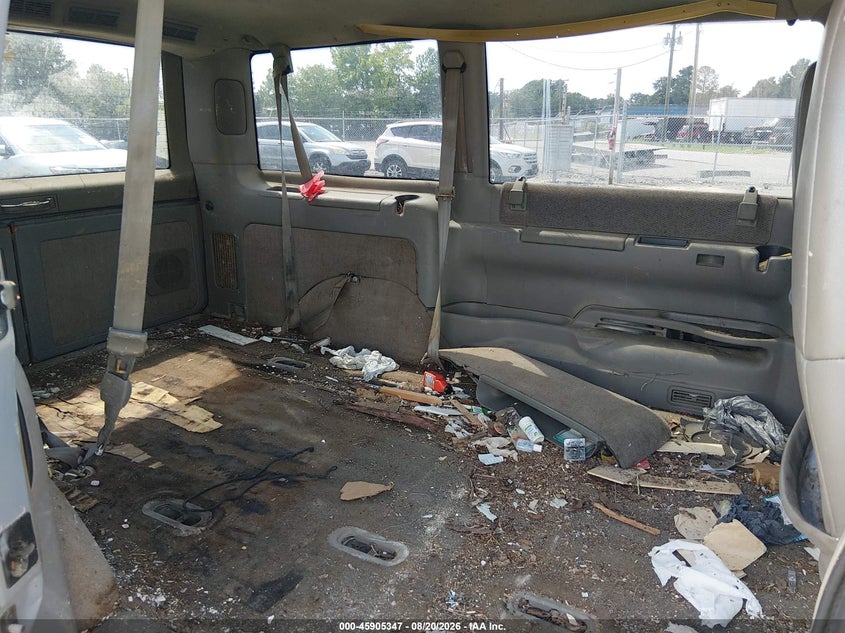 2000 CHEVROLET ASTRO auction photo 8