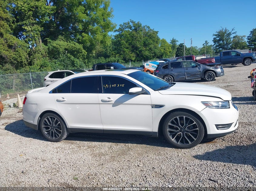 FORD TAURUS 2017 VIN 1FAHP2E81HG100030