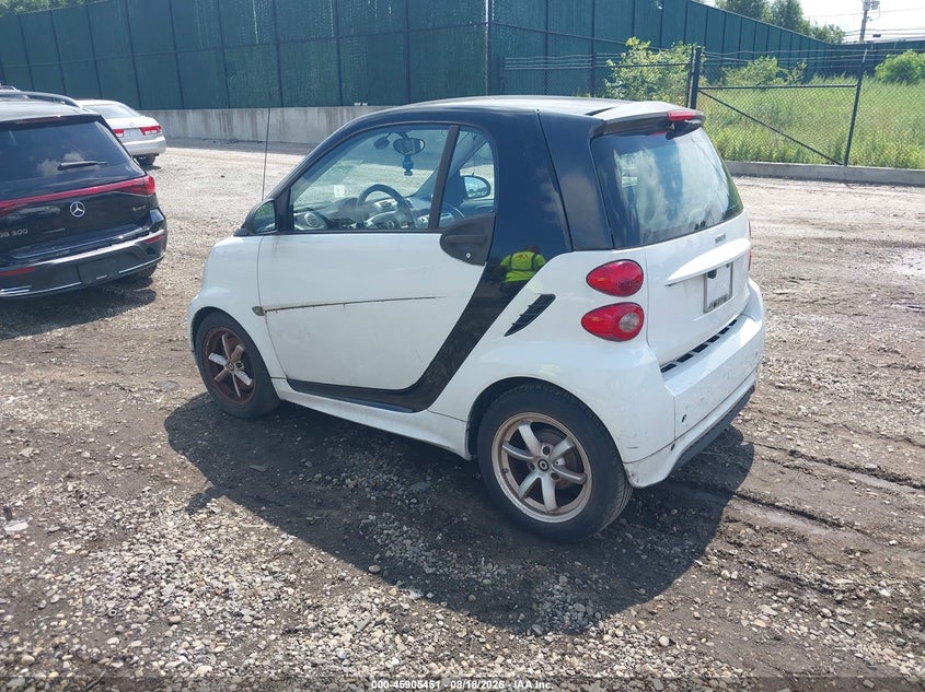 2015 SMART FORTWO auction photo 3
