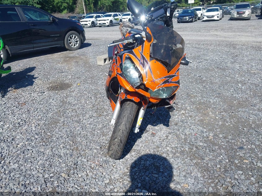 2002 YAMAHA YZFR6 — zdjęcie 5