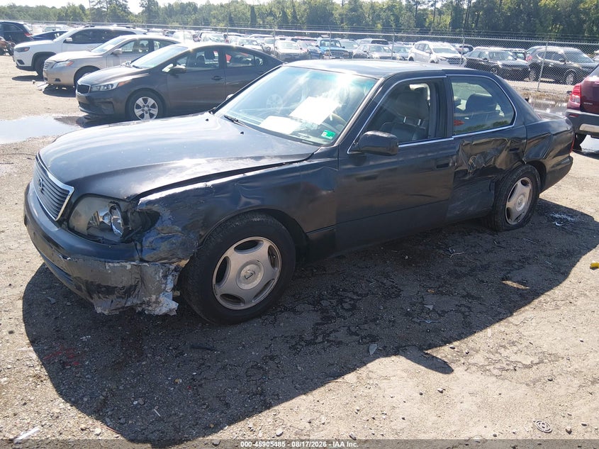 2000 LEXUS LS 400 auction photo 2