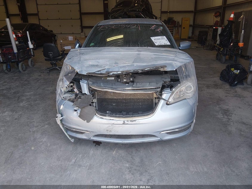 2014 CHRYSLER 200 SEDAN 2.4L I-4 DOHC, VVT, 173HP