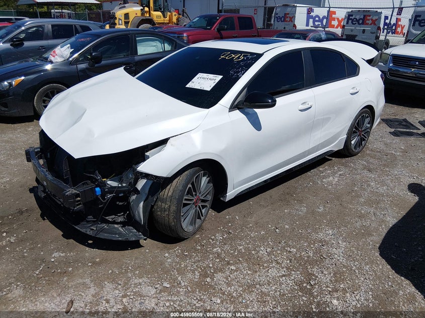 2023 Kia Forte, Right Front, IAAI, VIN 3KPF44AC9PE567095 — photo 2