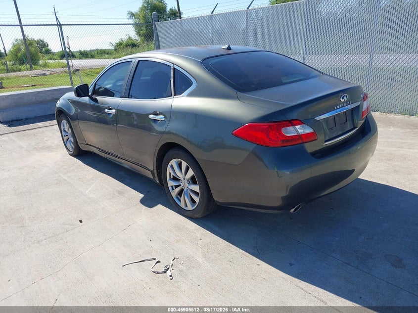 2012 INFINITI M37 auction photo 3