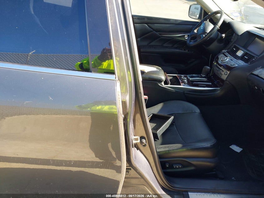 2012 INFINITI M37 auction photo 5