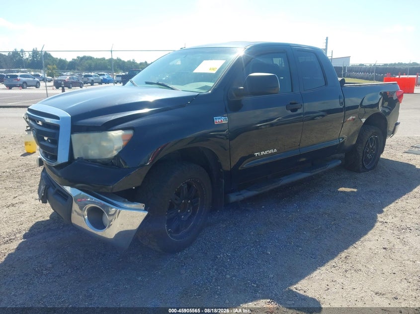 2013 Toyota Tundra, Перед і зад, IAAI, VIN 5TFRY5F13DX140313 — фото 2