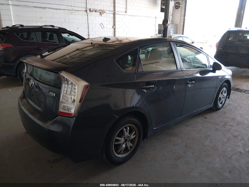 2011 TOYOTA PRIUS auction photo 4
