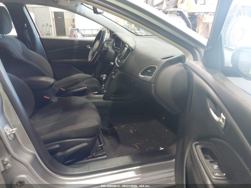 2016 DODGE DART auction photo 5