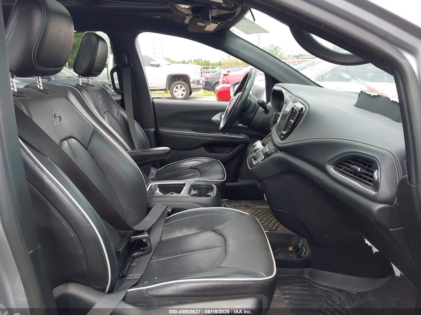 CHRYSLER PACIFICA 2020 VIN 2C4RC1GG1LR177464