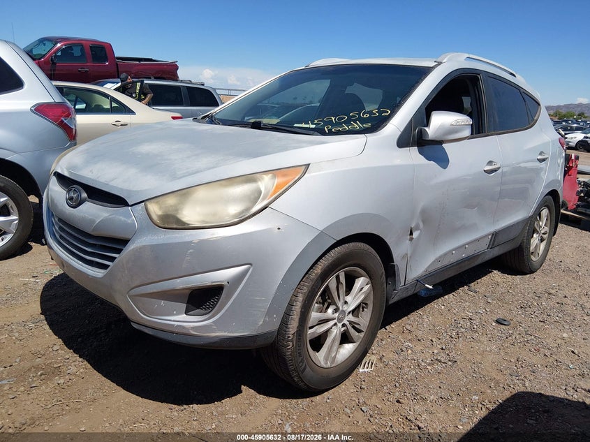 2012 Hyundai Tucson, Normal Wear & Tear, IAAI, VIN KM8JU3AC3CU339136 — photo 2