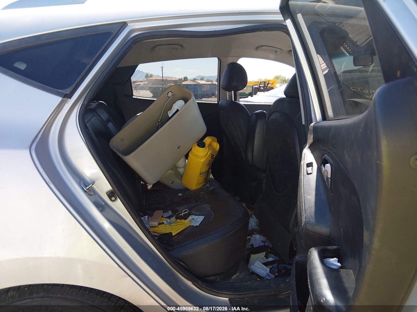 2012 HYUNDAI TUCSON auction photo 8