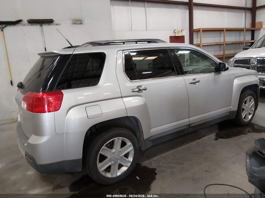 2010 GMC TERRAIN auction photo 4