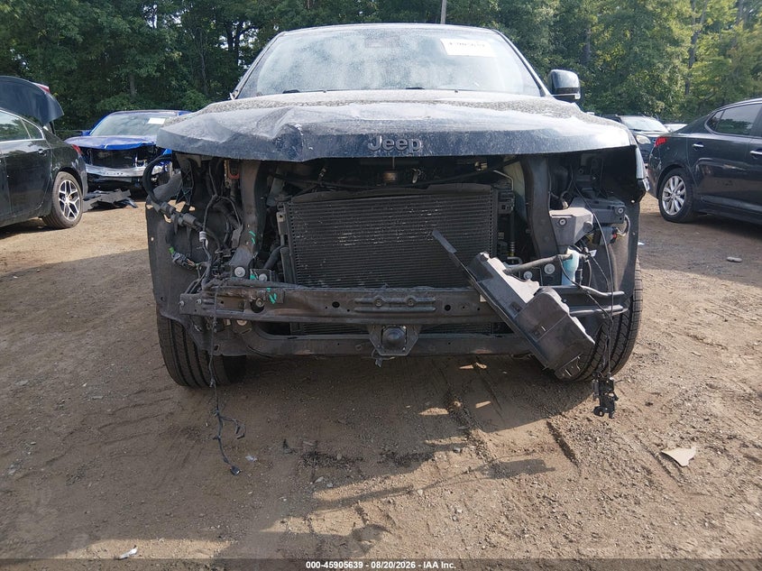 JEEP GRAND CHEROKEE - zdjęcie 6