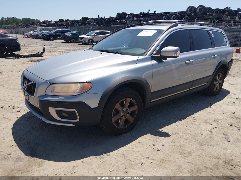 2010 VOLVO XC70 3.2 · Фото 2