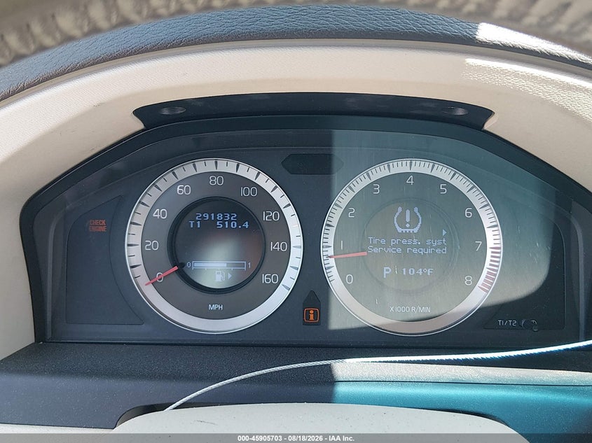 2010 VOLVO XC70 3.2 · Фото 7