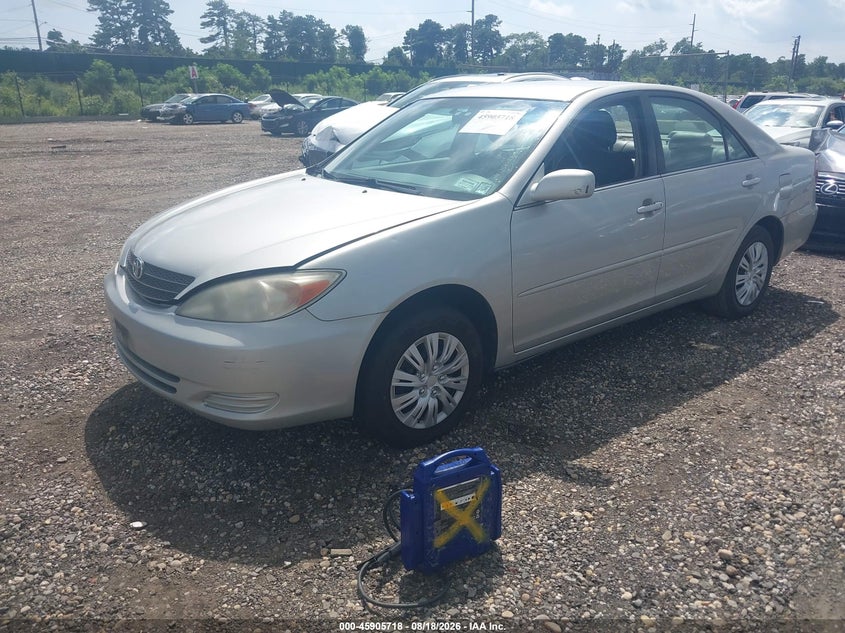 2004 Toyota Camry, Normal Wear & Tear, IAAI, VIN 4T1BE32K84U358208 — photo 2