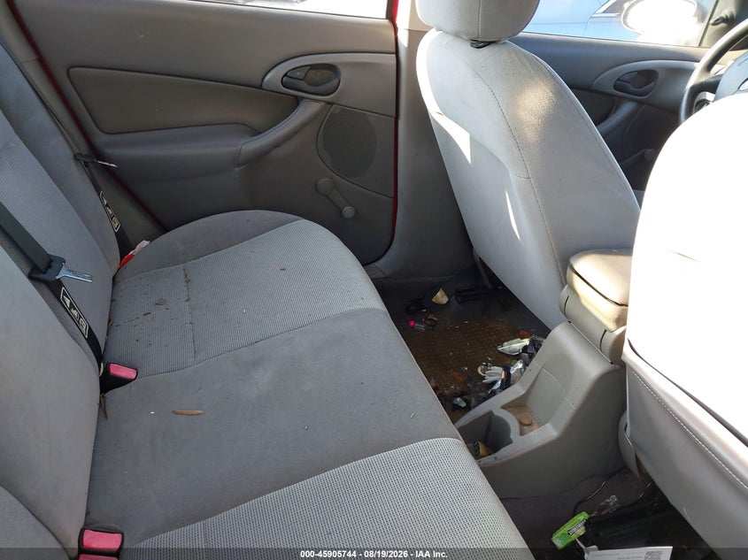 FORD FOCUS 2002 VIN 1FAFP33P02W196141
