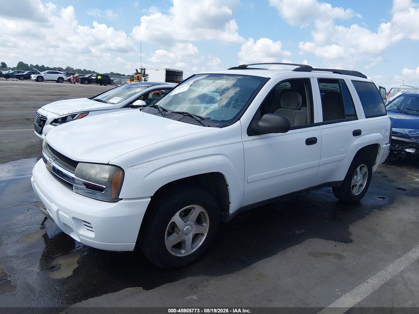 2006 Chevrolet TrailBlazer, Storm Damage, IAAI, VIN 1GNDS13S362287112 — photo 2