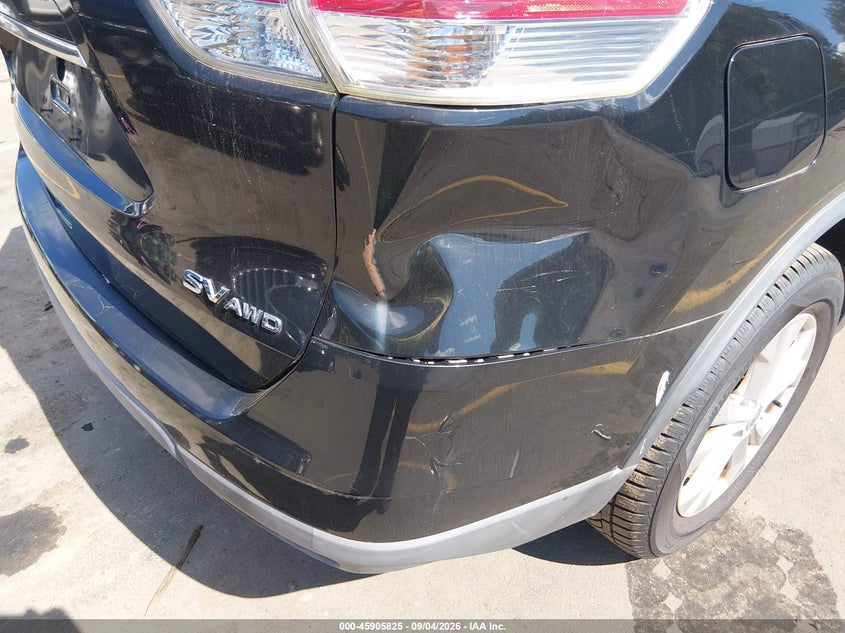 2016 NISSAN ROGUE auction photo 6