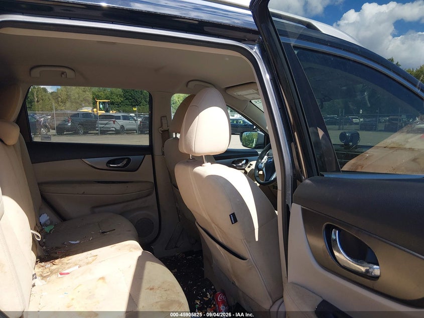 2016 NISSAN ROGUE auction photo 8