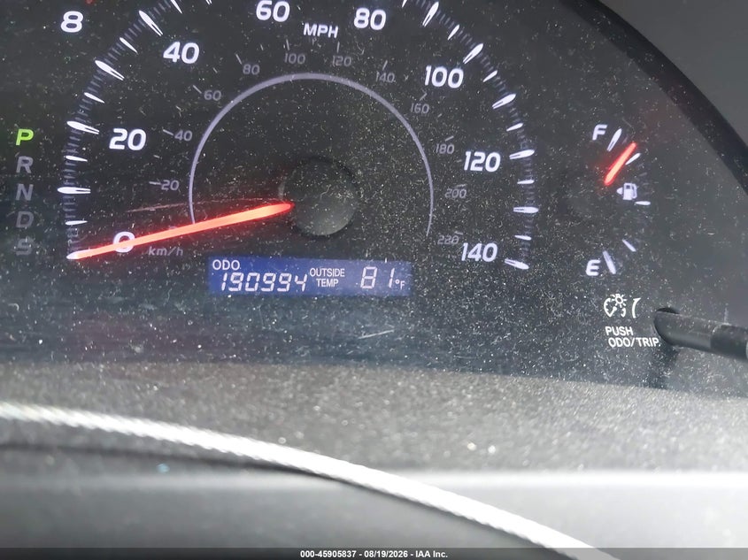 2011 TOYOTA CAMRY auction photo 7