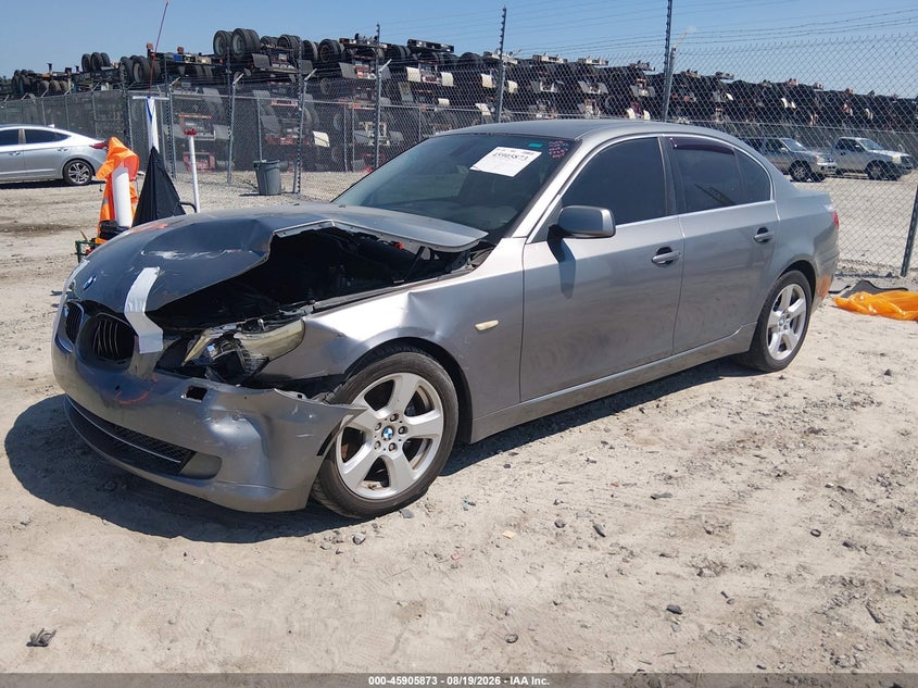 2008 BMW 5er, Front End, IAAI, VIN WBANV93518CZ70210 — photo 2