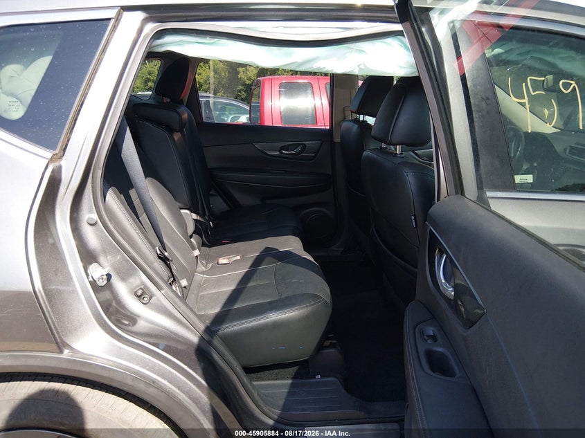 2016 NISSAN ROGUE auction photo 8