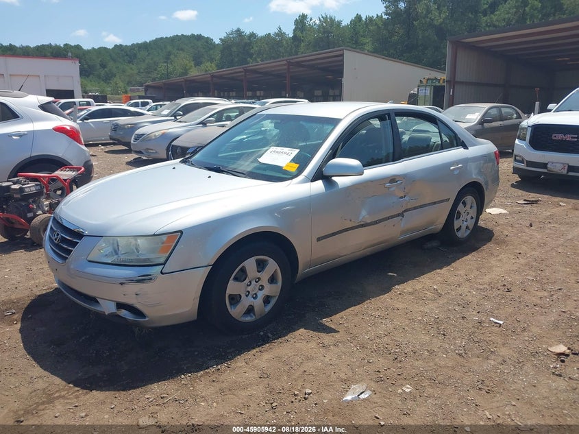2009 Hyundai Sonata, Left Side, IAAI, VIN 5NPET46C69H522007 — photo 2