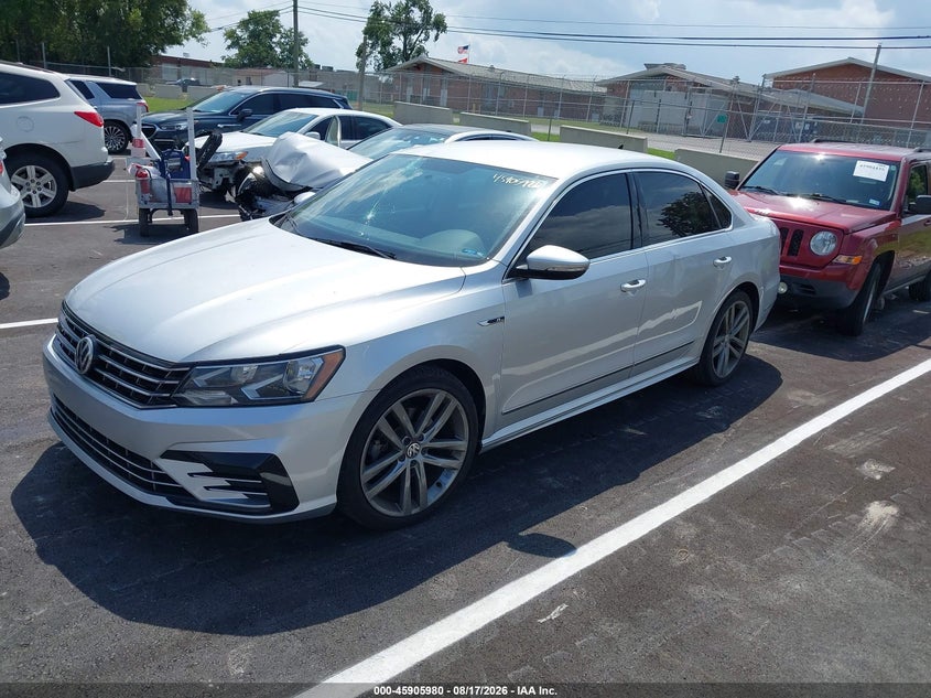 2017 VOLKSWAGEN PASSAT auction photo 2