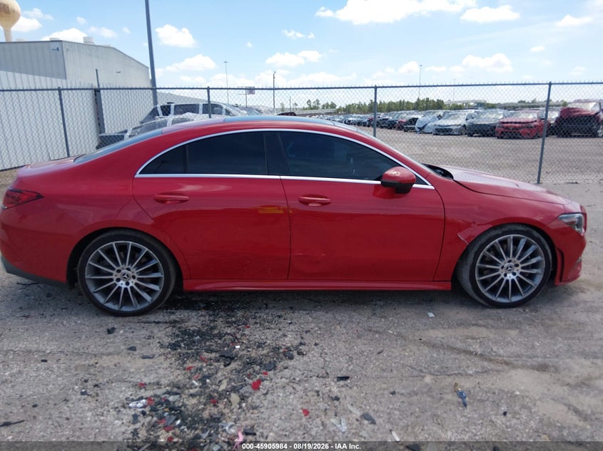 MERCEDES-BENZ CLA 250 - zdjęcie 12