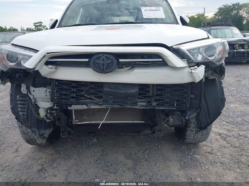2021 TOYOTA 4RUNNER auction photo 6