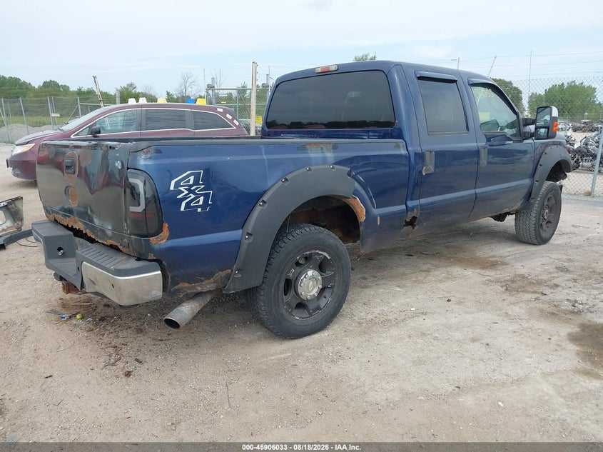 2011 FORD F-250 auction photo 4