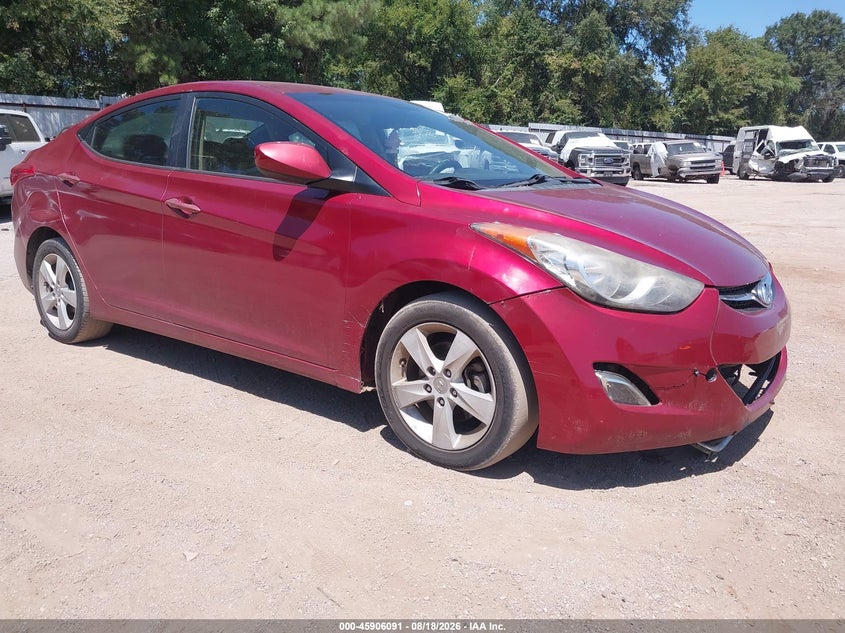 2013 HYUNDAI ELANTRA auction photo 1